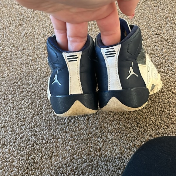 Nike Air Jordan - Picture 5 of 6